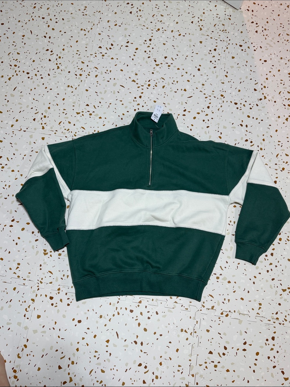 Abercrombie & Fitch Green and White Half-Zip Sweatshirt